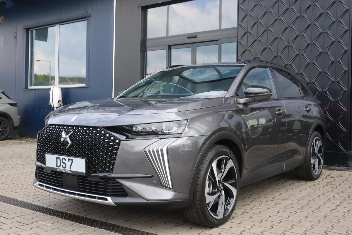 DS Automobiles DS7 Crossback
