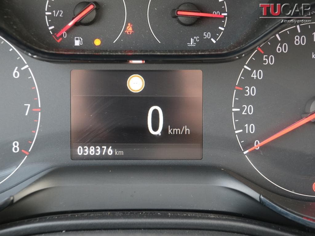Opel CORSA - 8