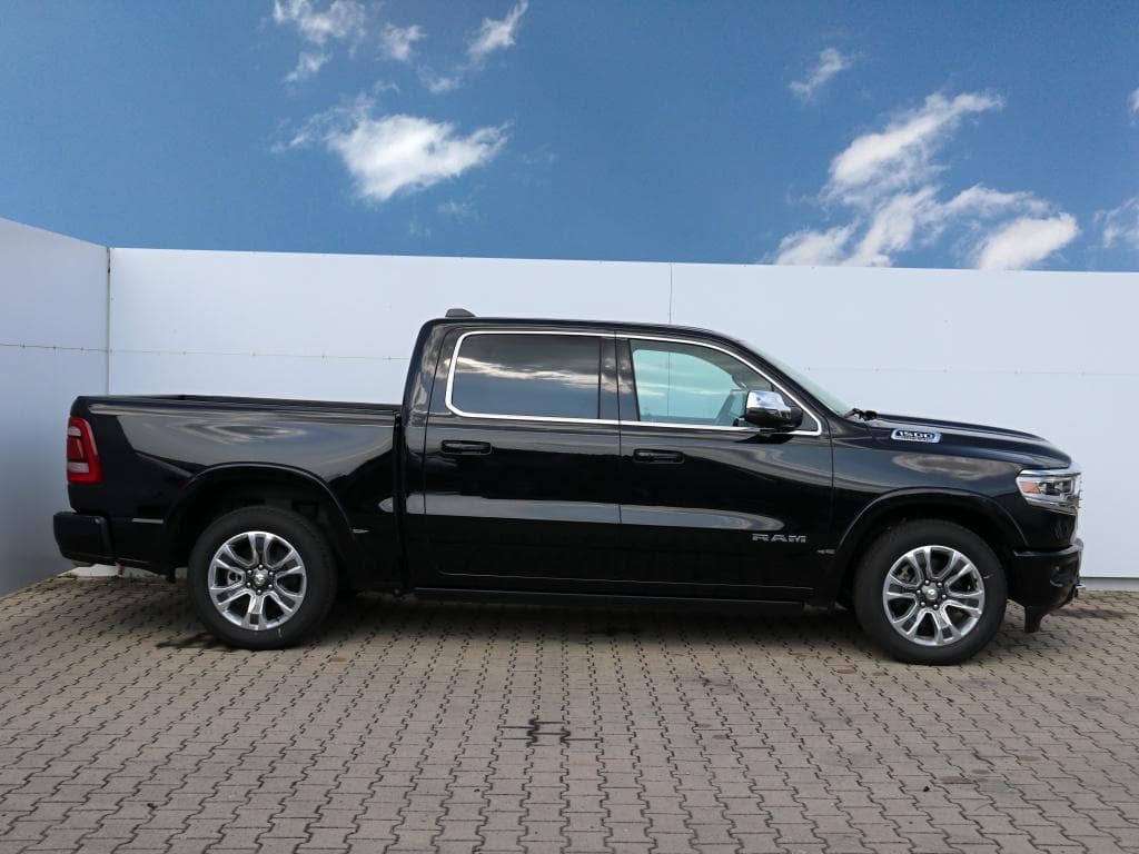 Dodge RAM - 4