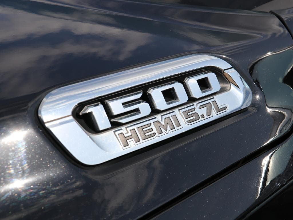 Dodge RAM - 12