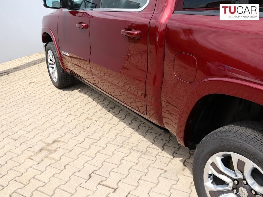RAM 1500 - 9