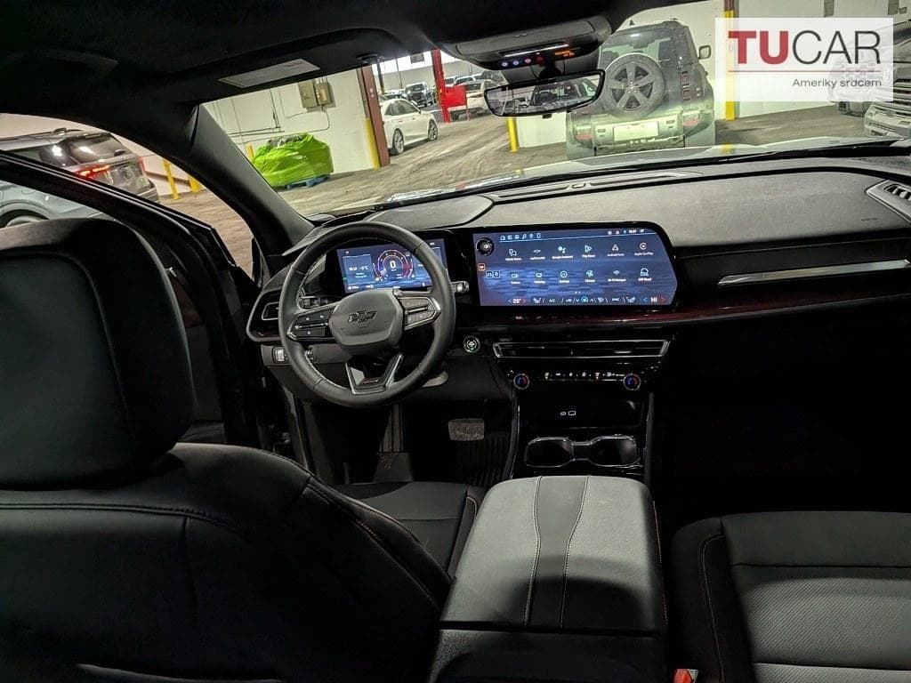 Chevrolet TRAVERSE - 8