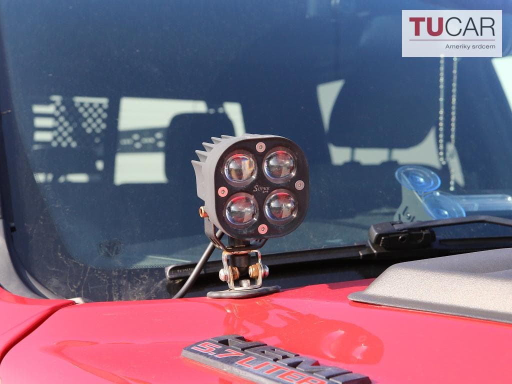 RAM 1500 - 10