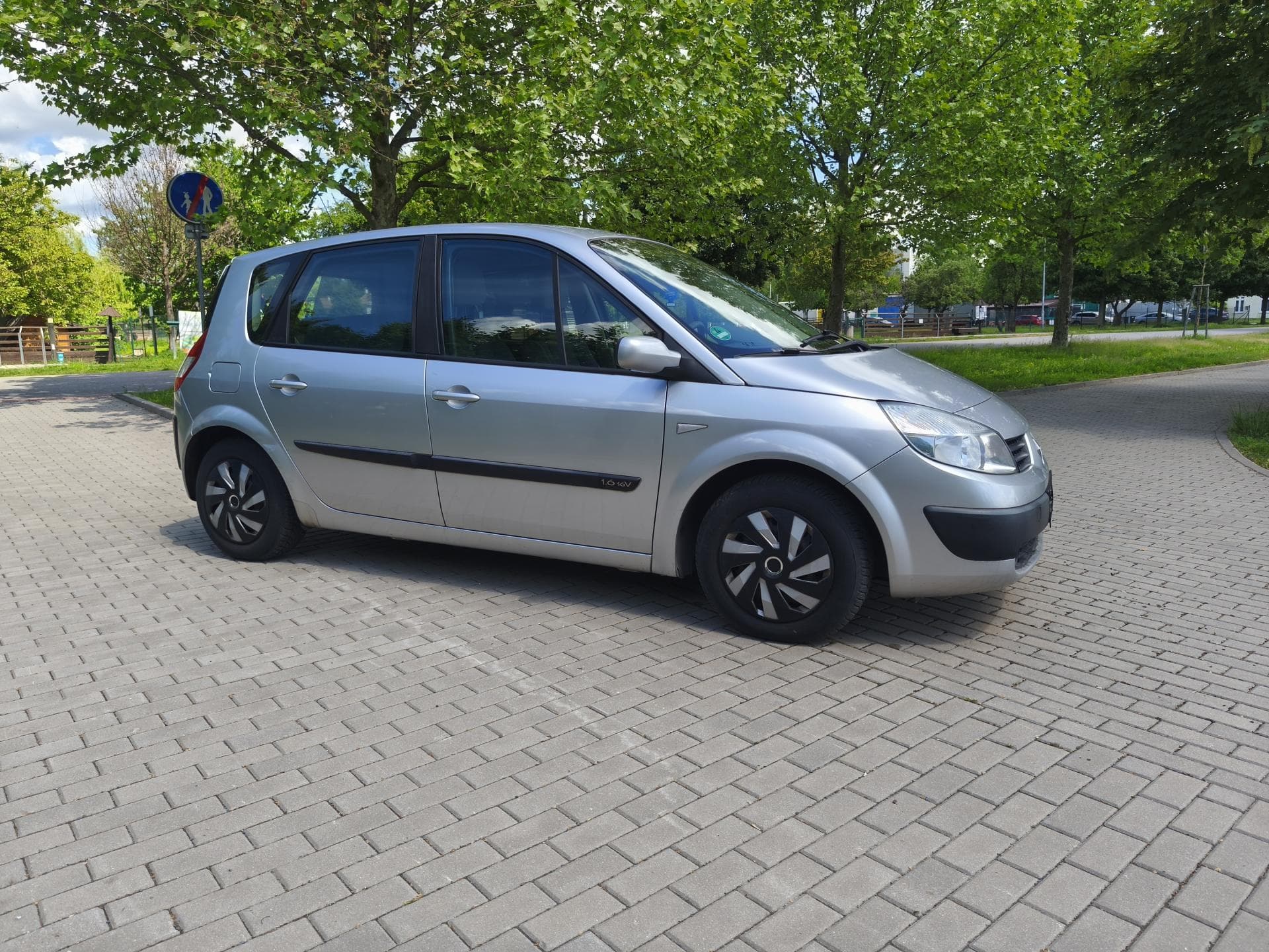 2006 Renault SCENIC - 12