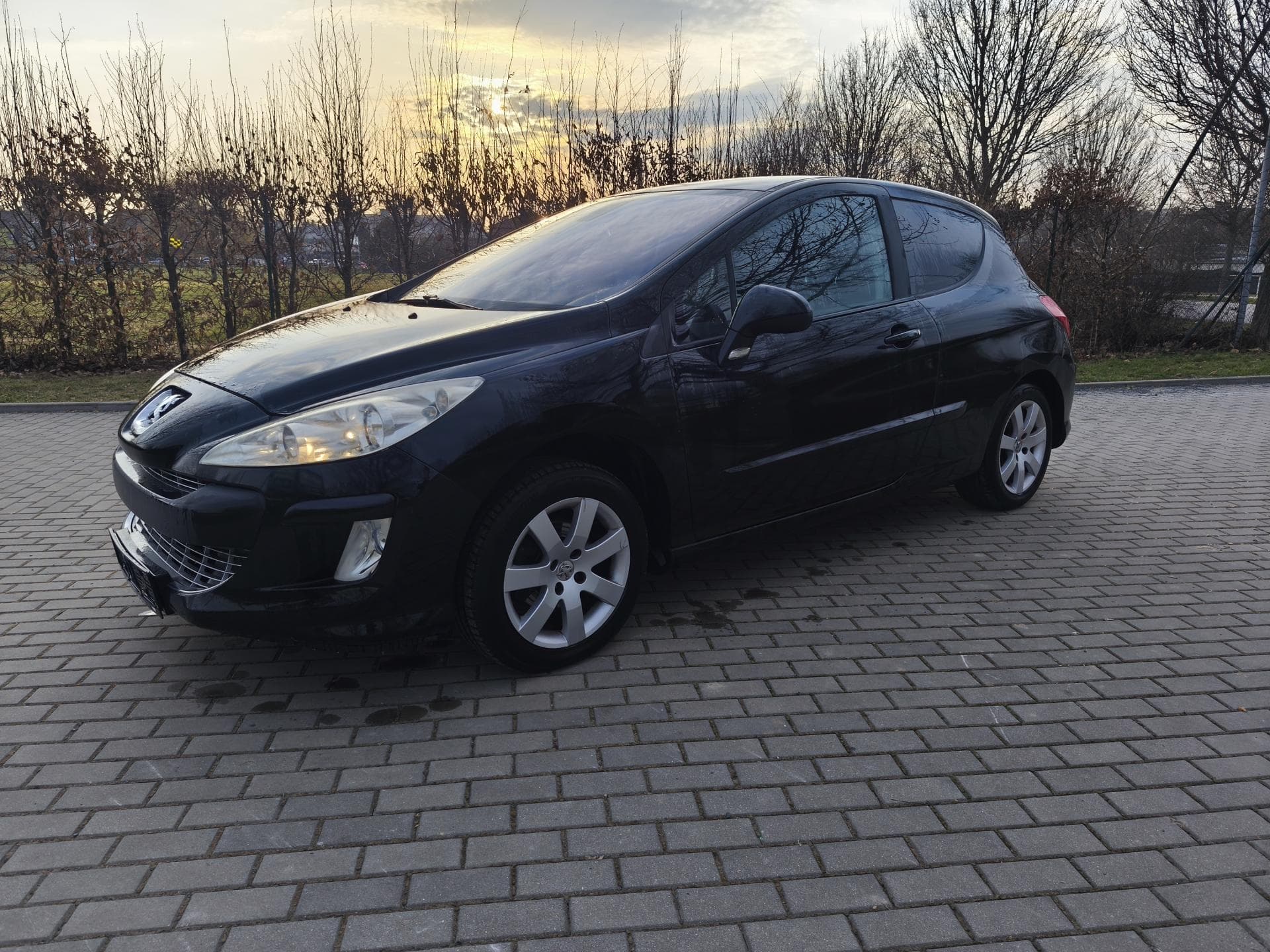 2008 Peugeot 308 - 2