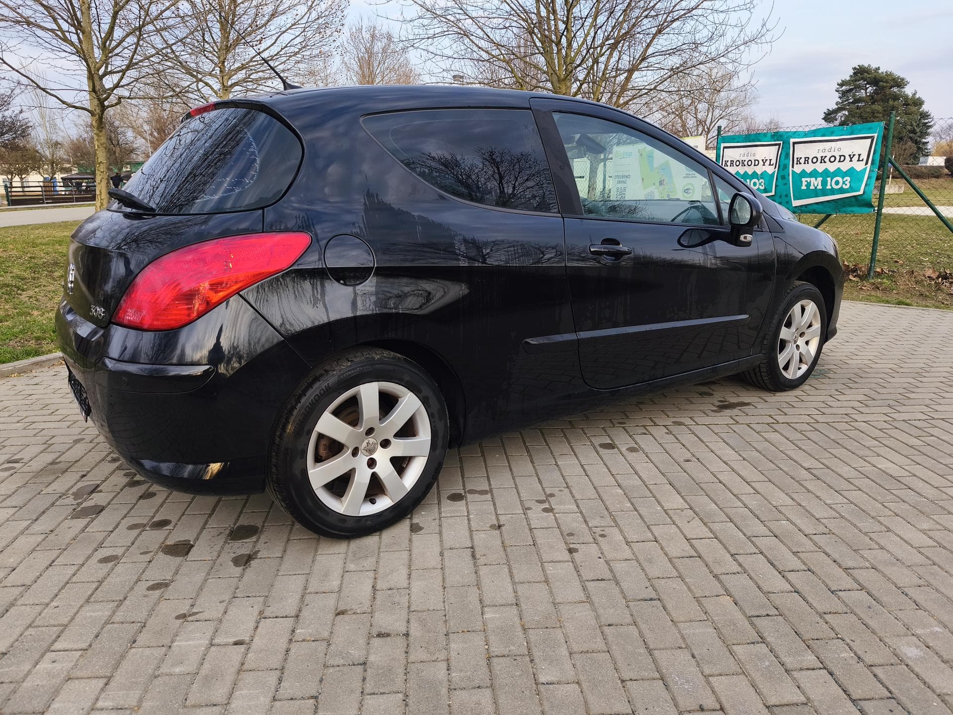 2008 Peugeot 308 - 8