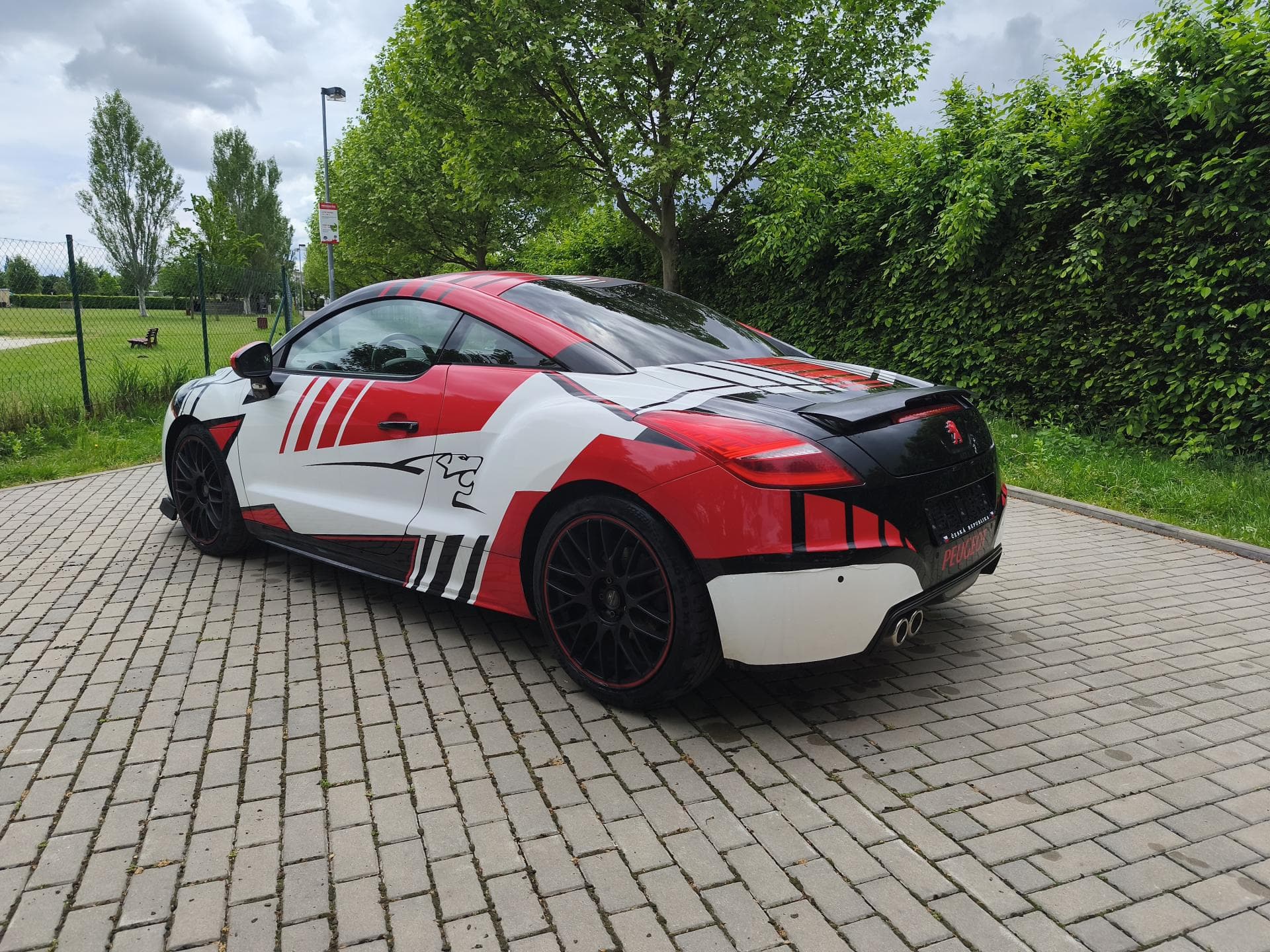 2011 Peugeot RCZ - 6