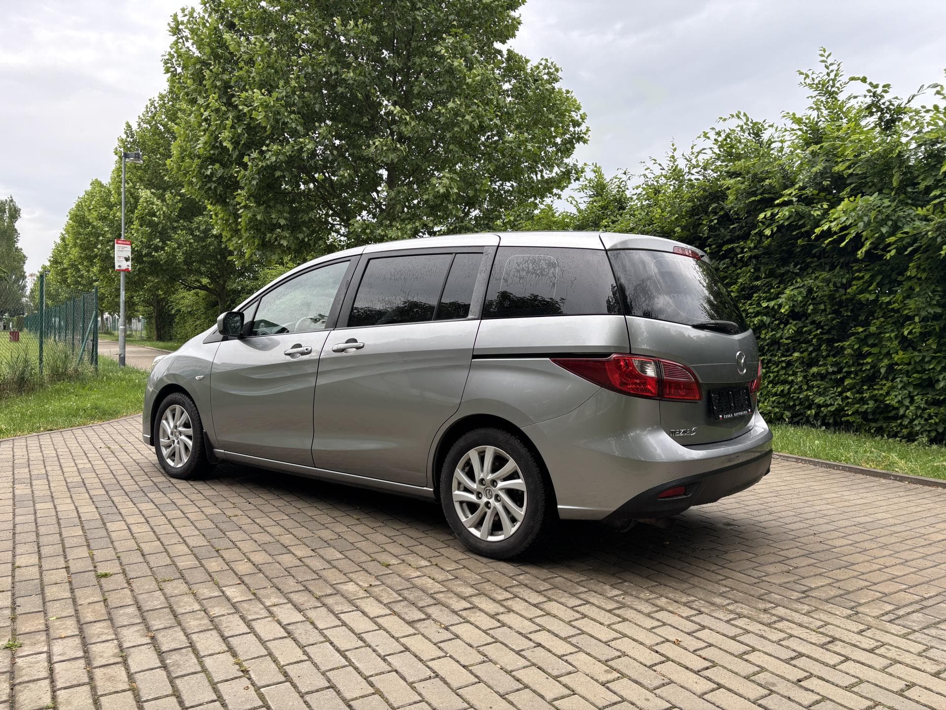 2011 Mazda 5 - 6