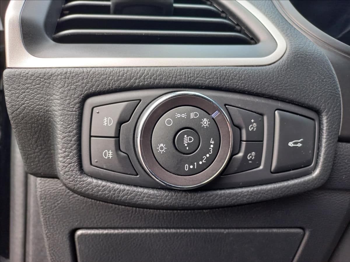 2019 Ford S-Max - 12