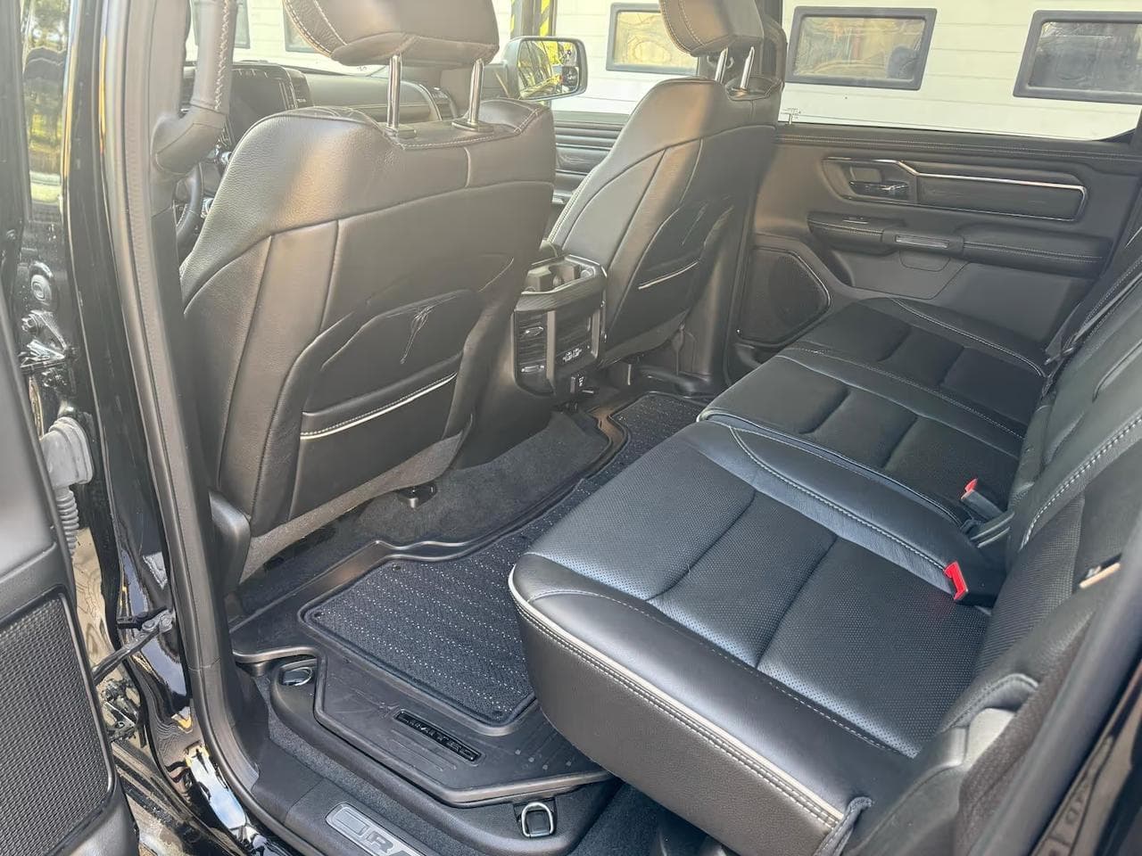 RAM 1500 - 7