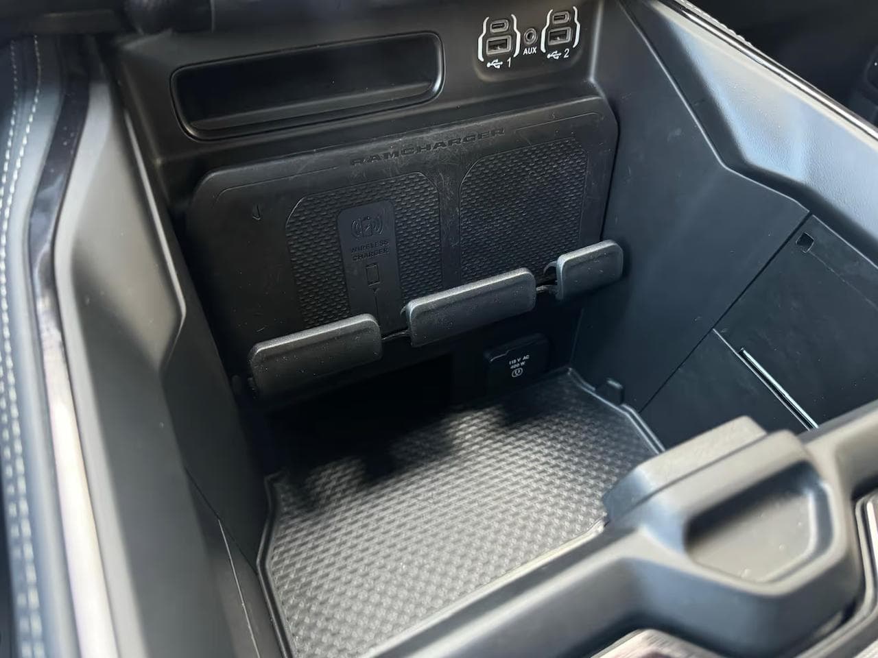 RAM 1500 - 8