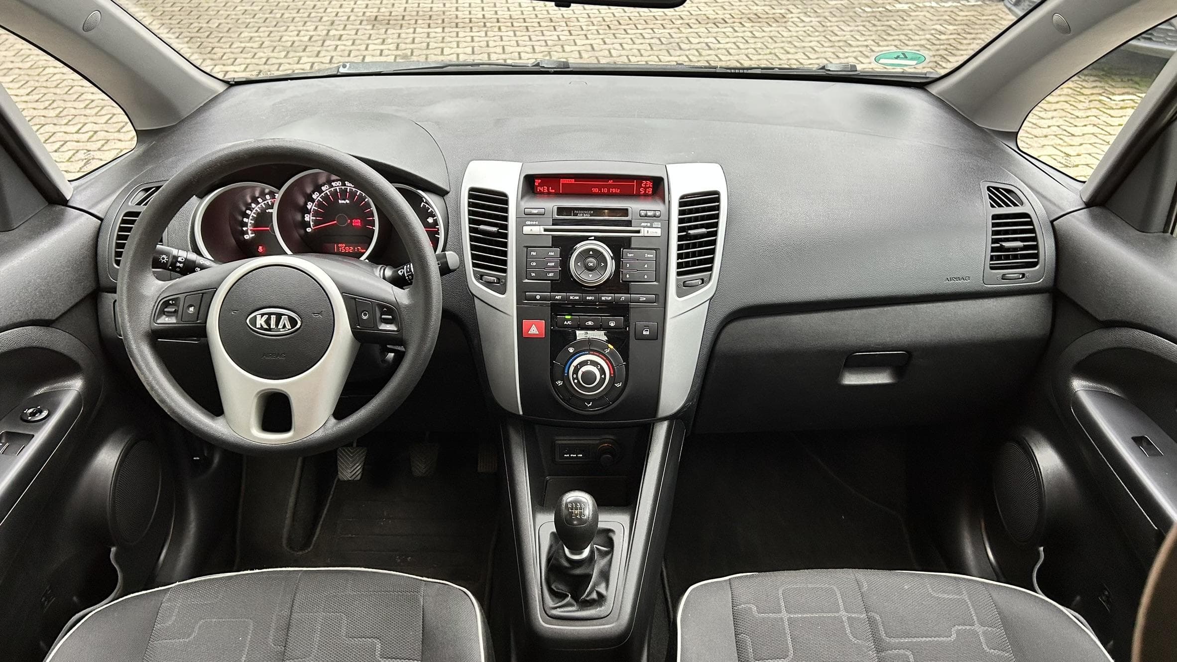 2012 Kia VENGA - 10