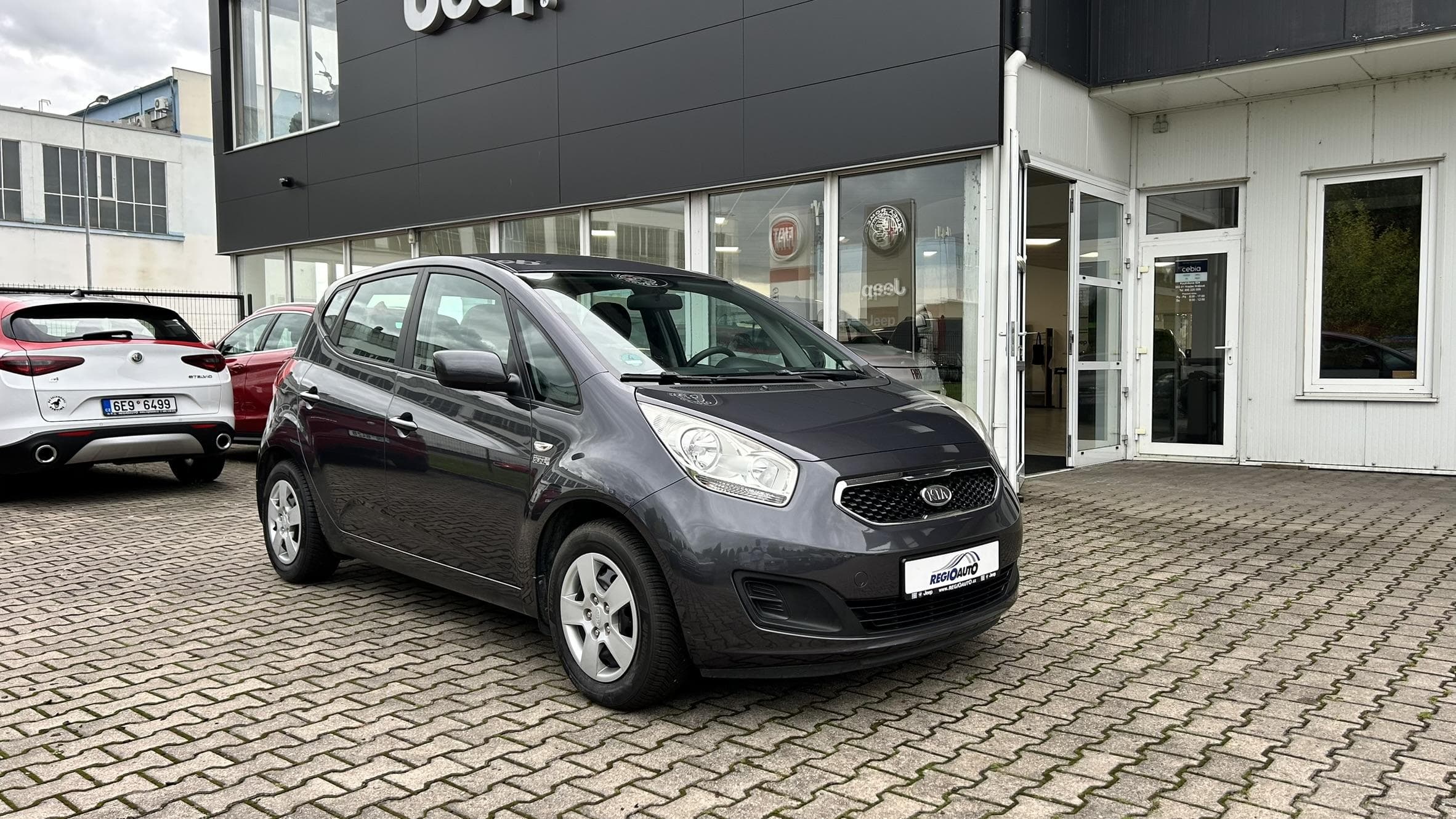 2012 Kia VENGA