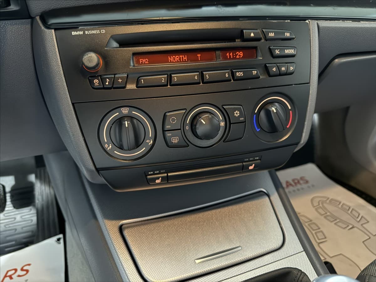 2005 BMW 1-Series - 10