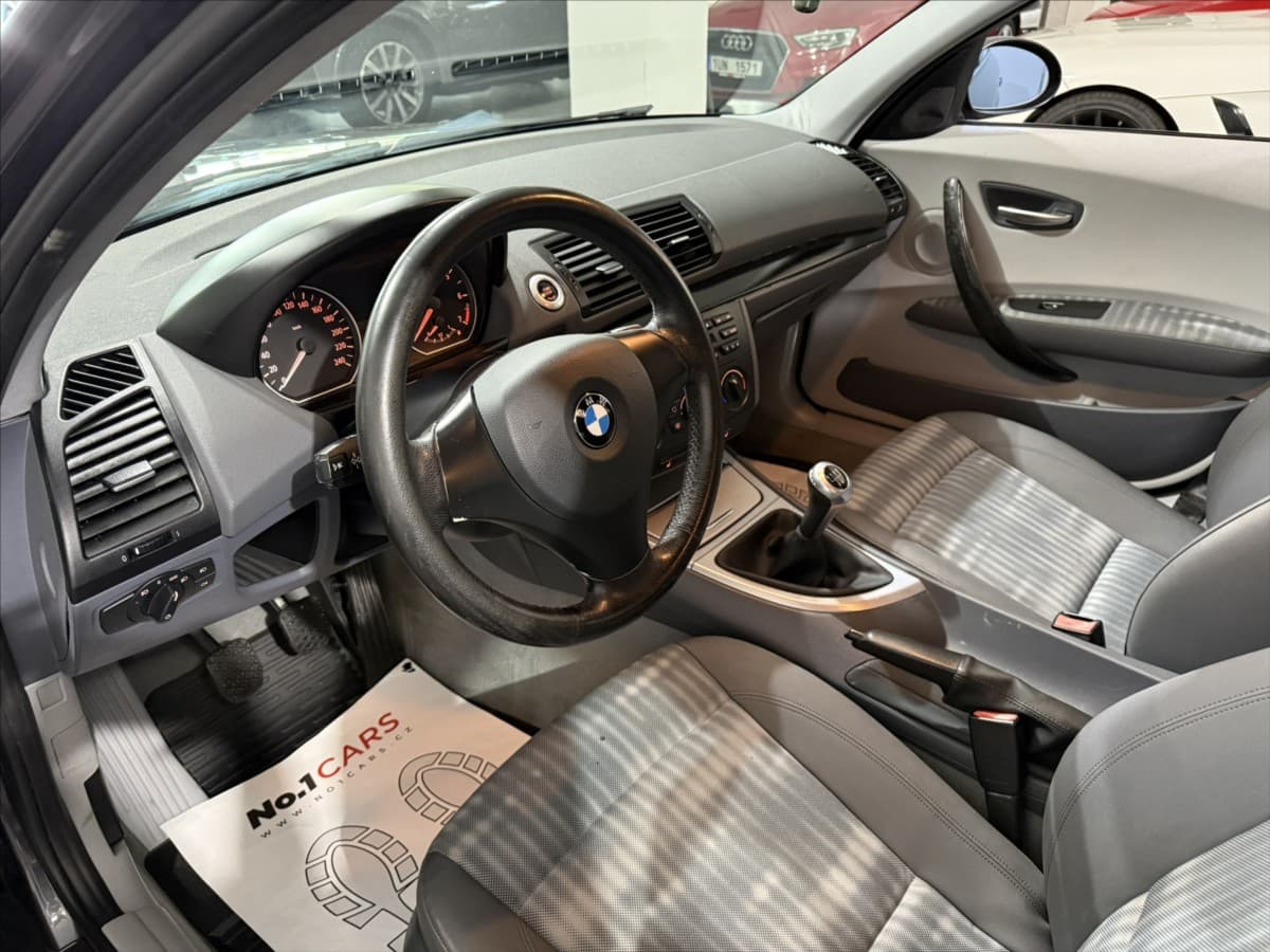 2005 BMW 1-Series - 7