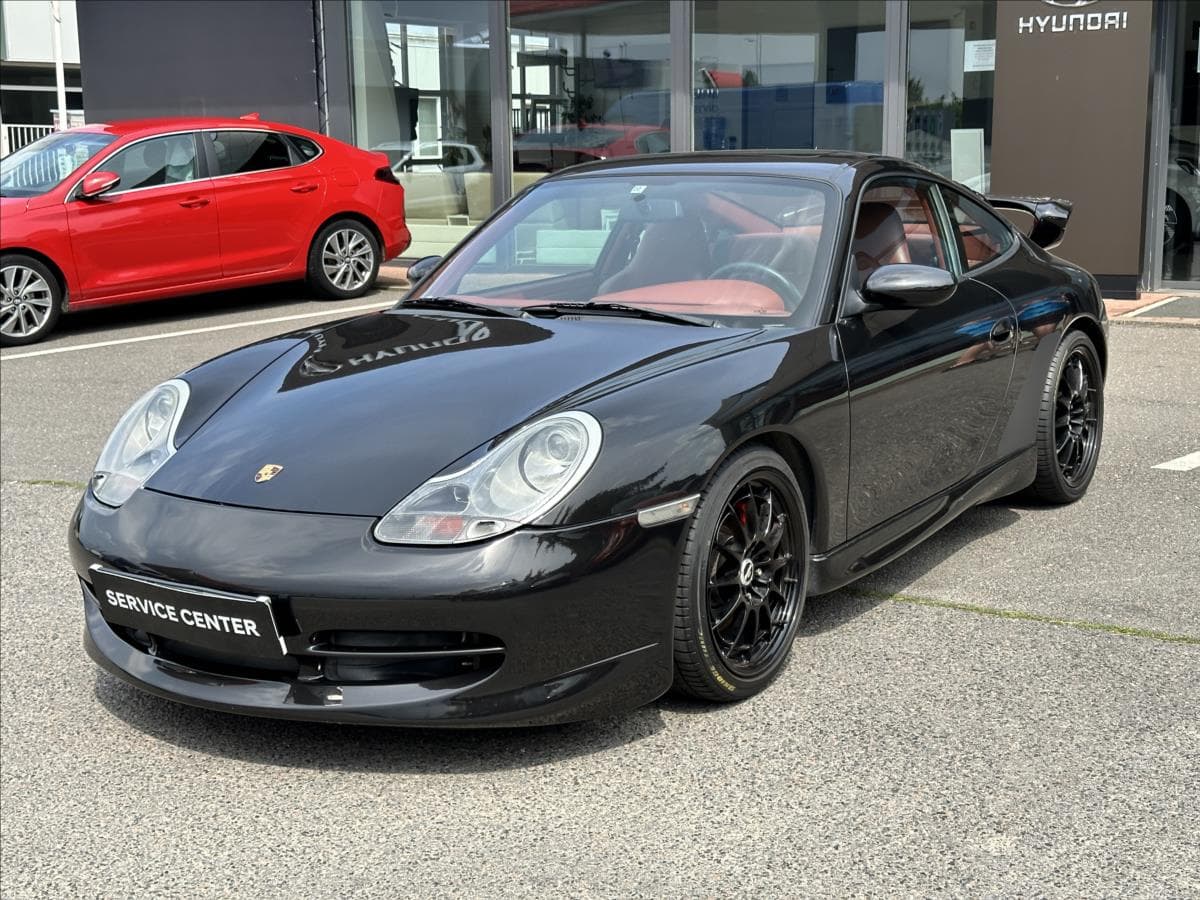 2004 Porsche 911 - 8