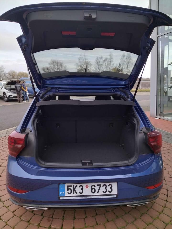 Volkswagen POLO - 92