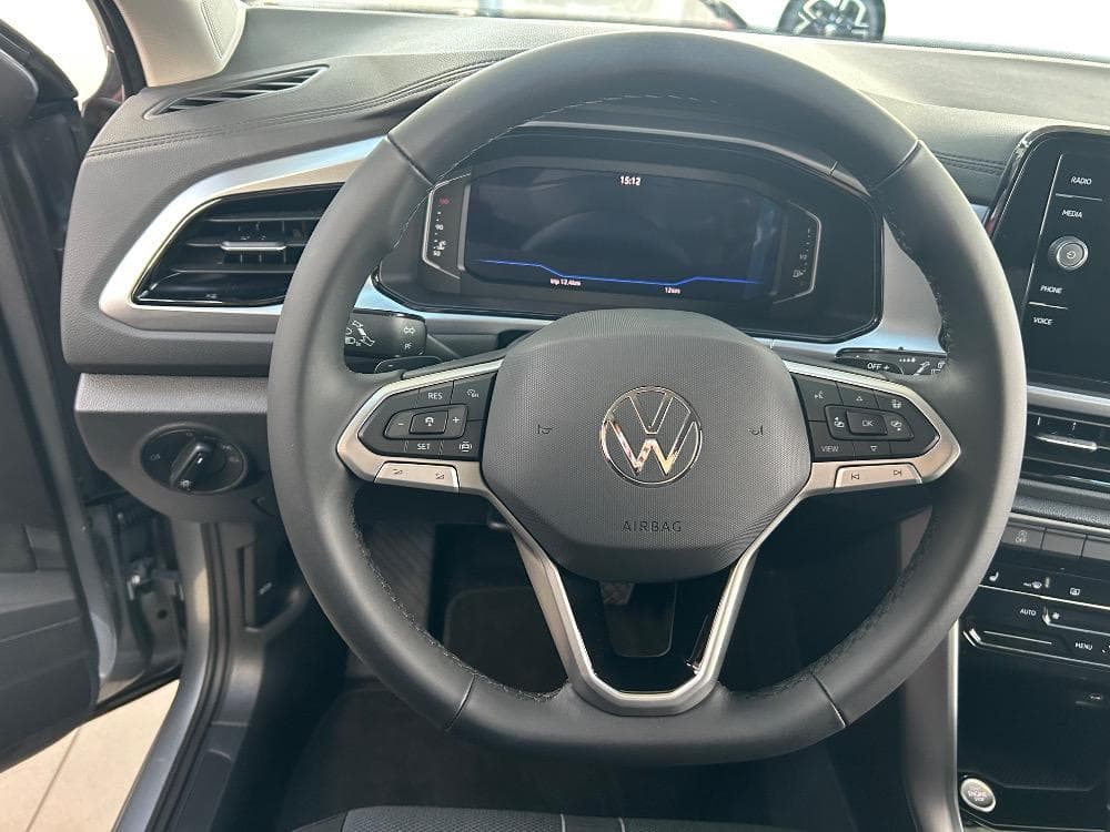 Volkswagen T-Roc - 10