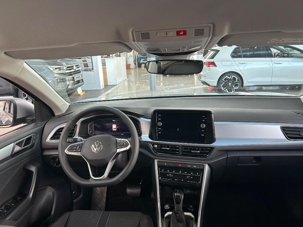 Volkswagen T-Roc - 7