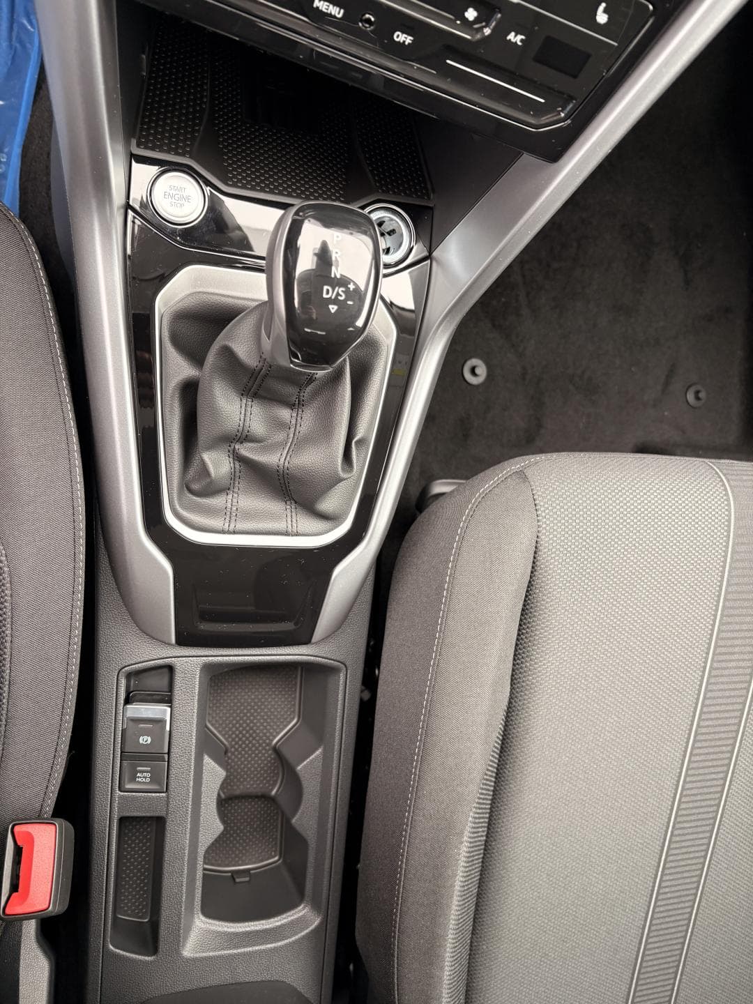 Volkswagen T-Roc - 11