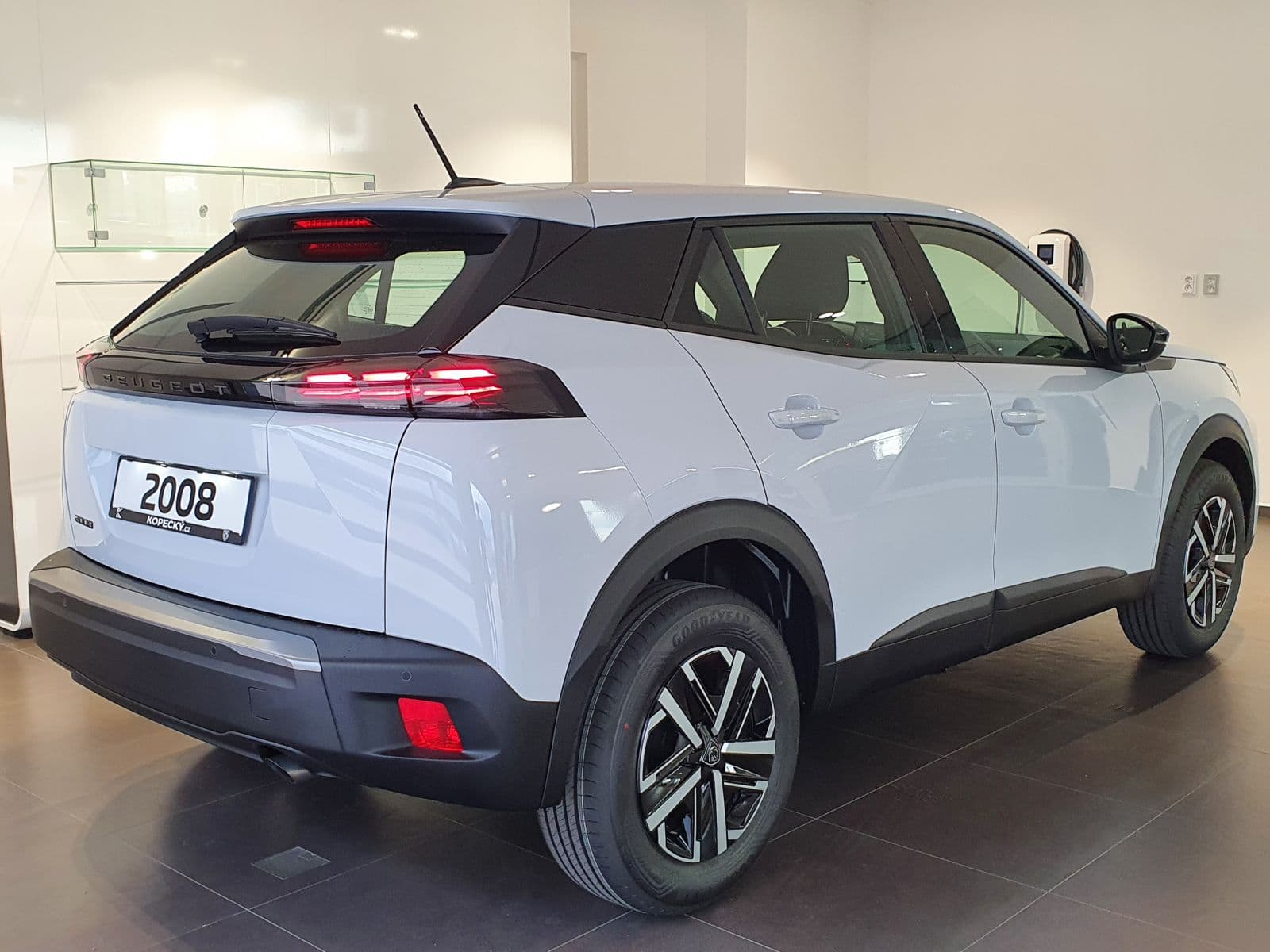 Peugeot 2008 - 6