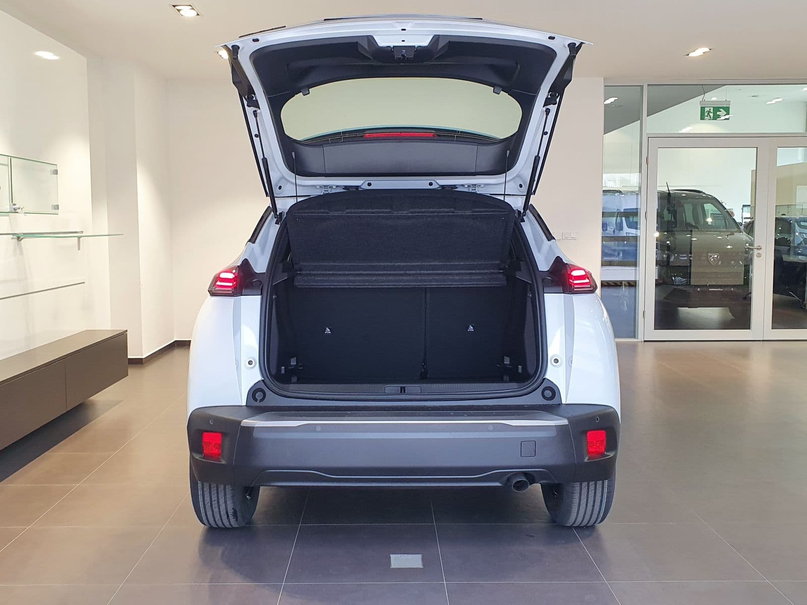 Peugeot 2008 - 9
