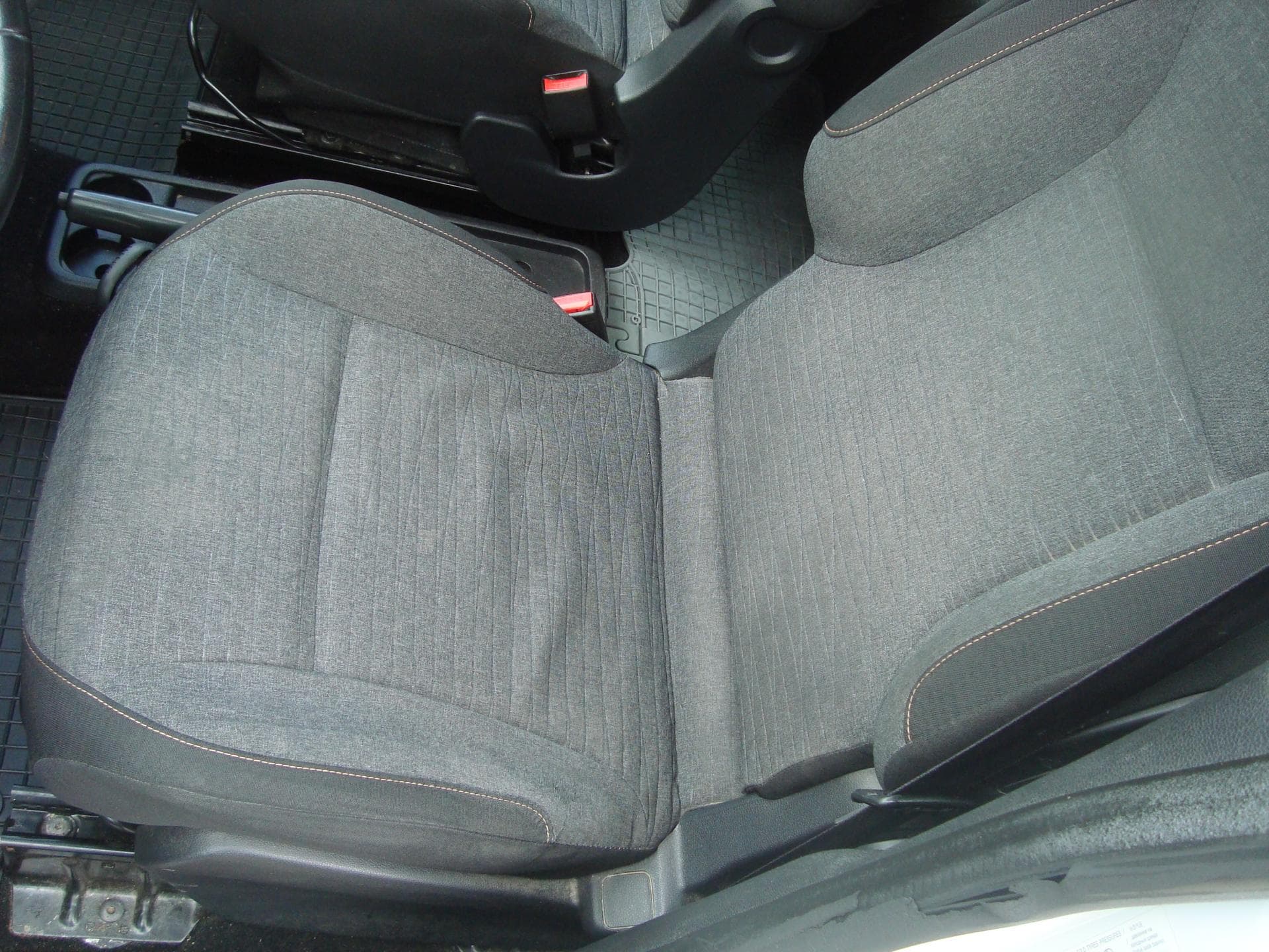 Citroen BERLINGO - 9