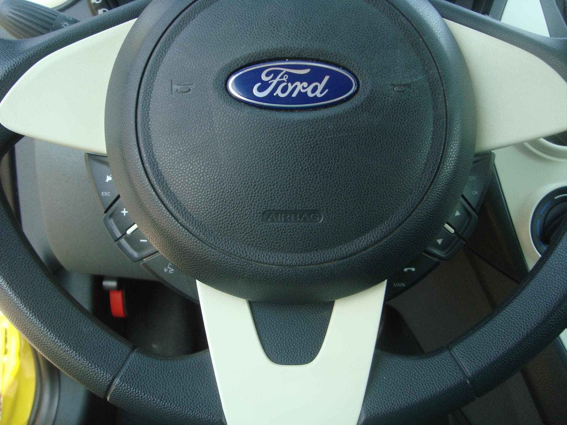 Ford KA - 10