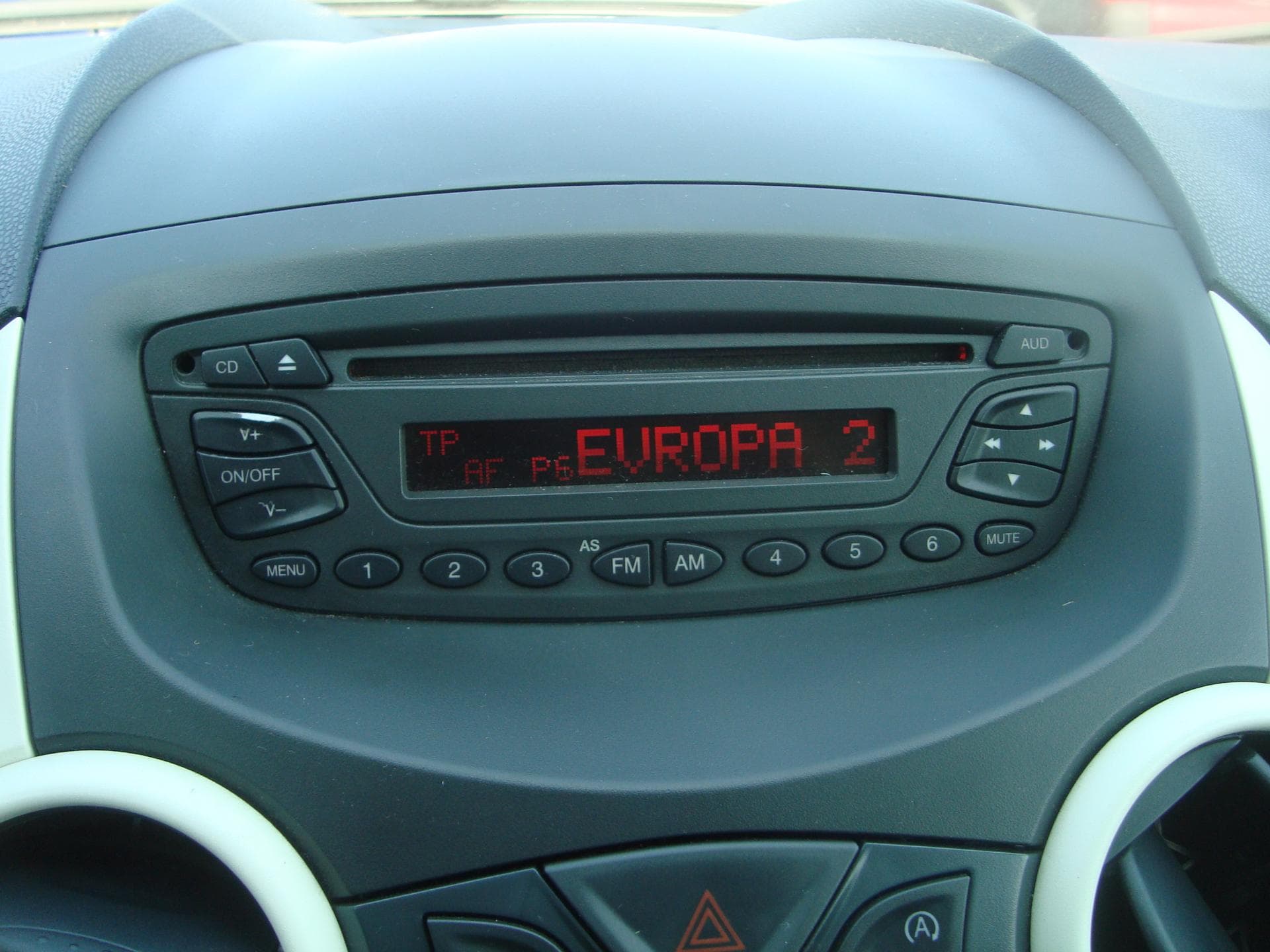 Ford KA - 12