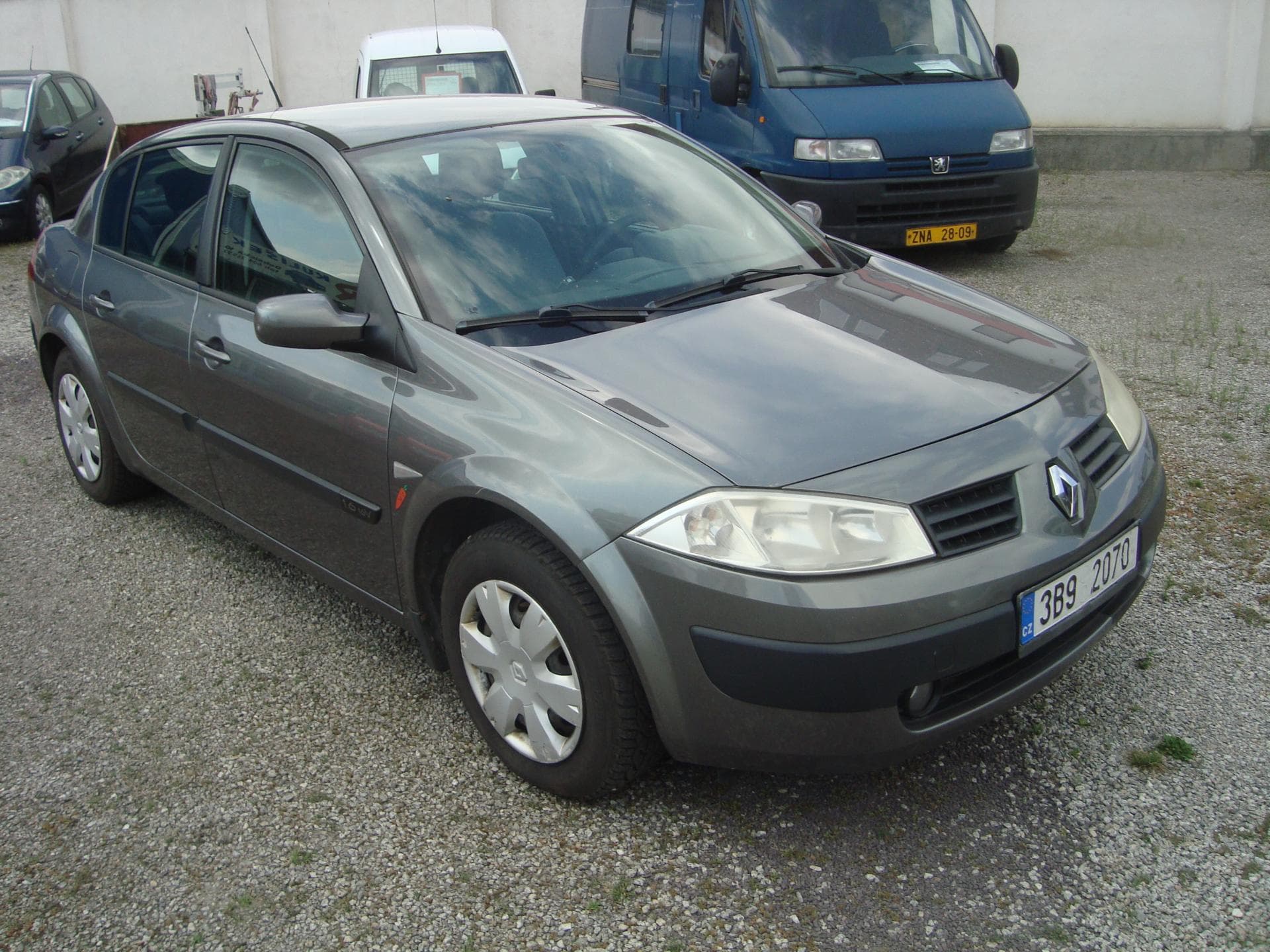 Renault MEGANE - 2