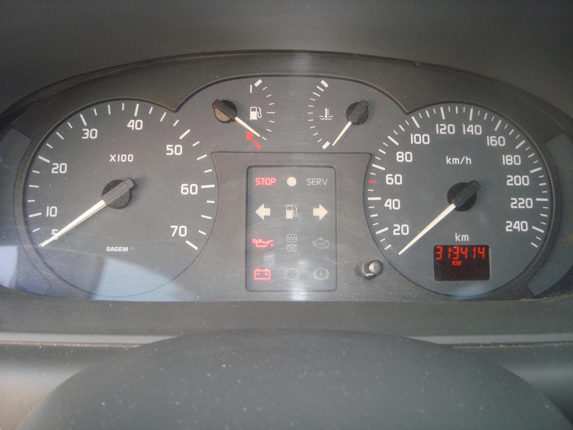 Renault SCENIC - 12