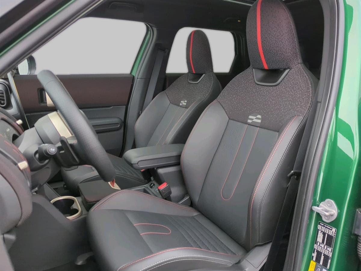 2025 Mini COUNTRYMAN - 12