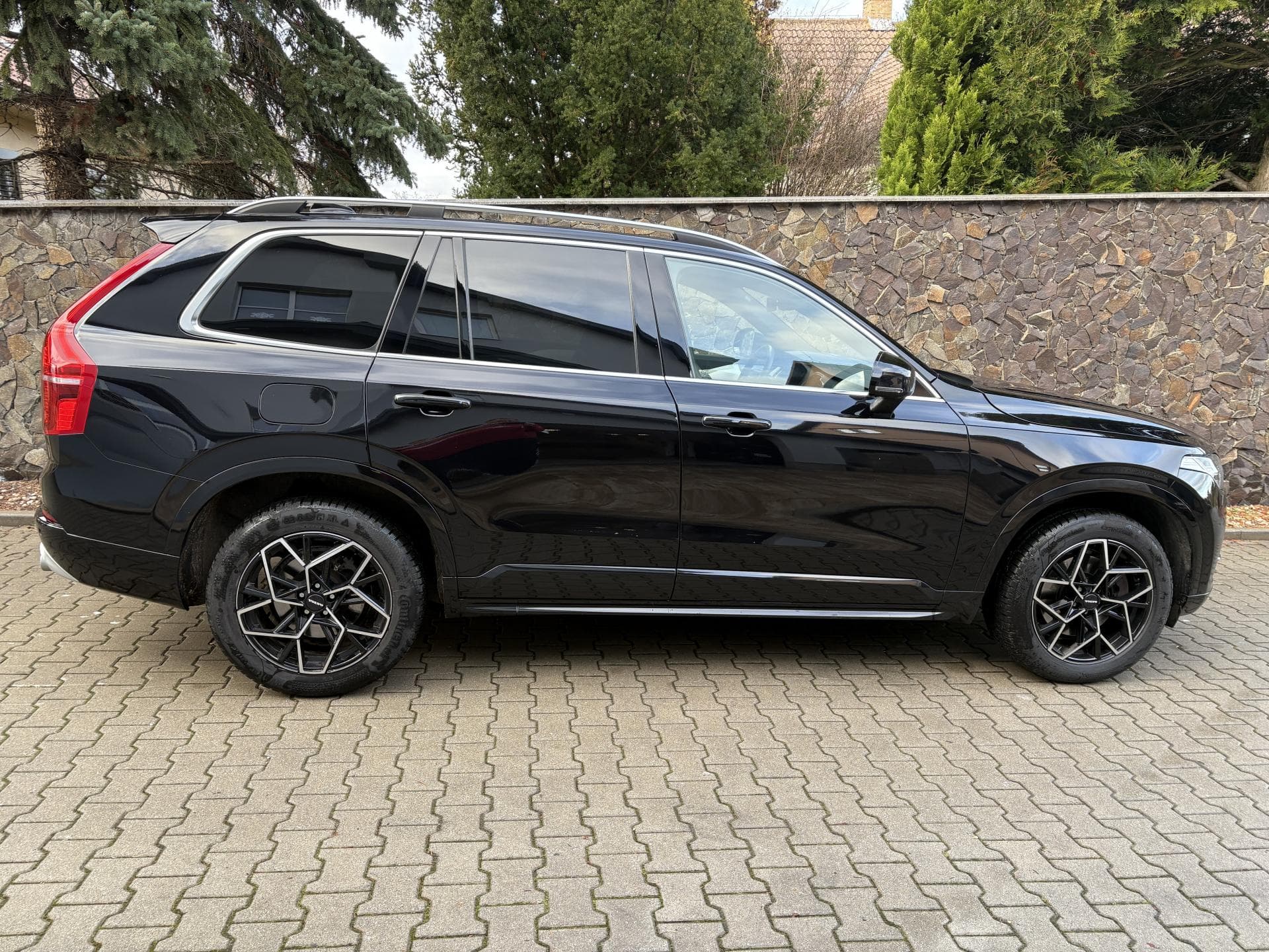 Volvo XC90 - 2