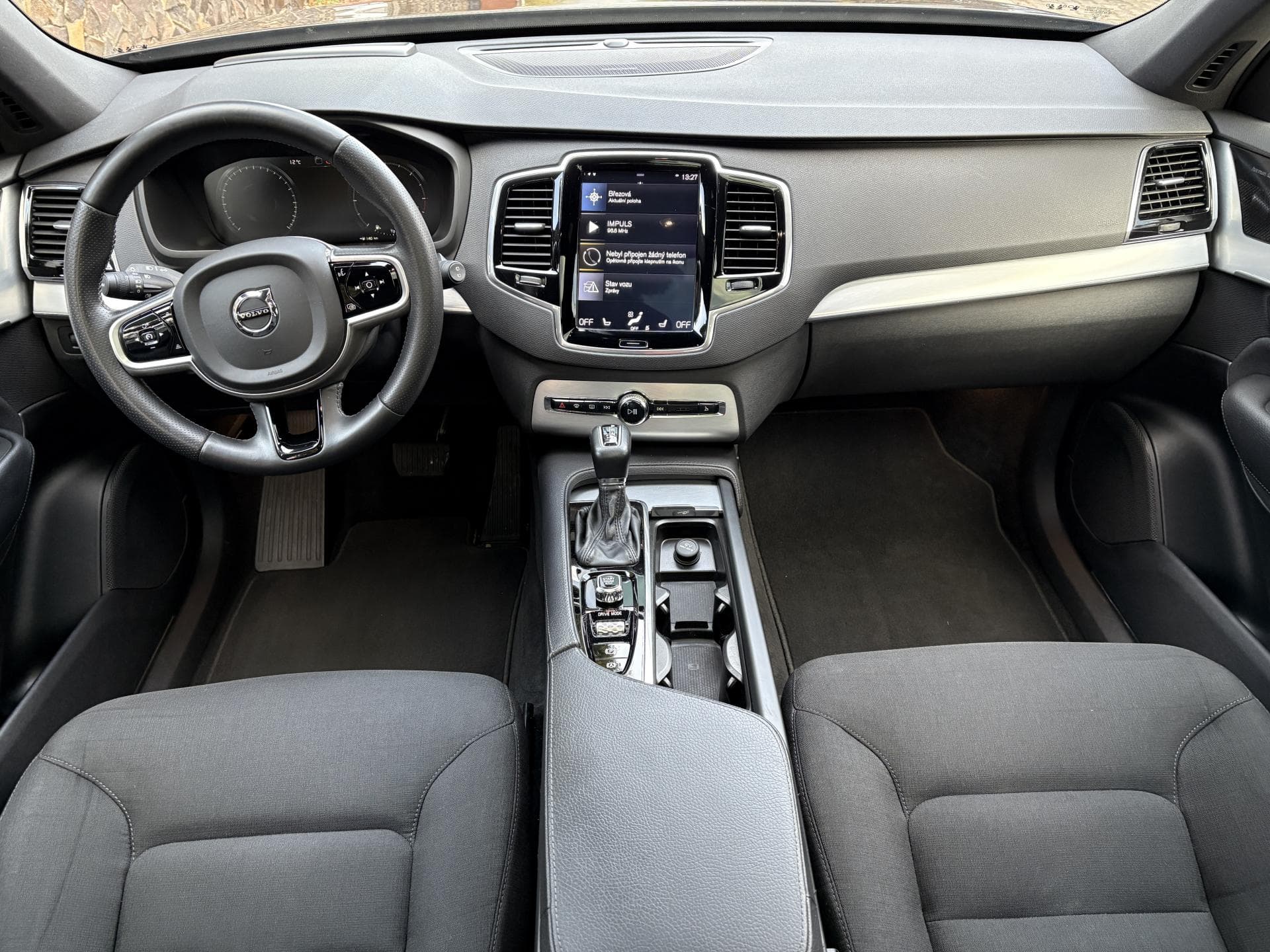Volvo XC90 - 12