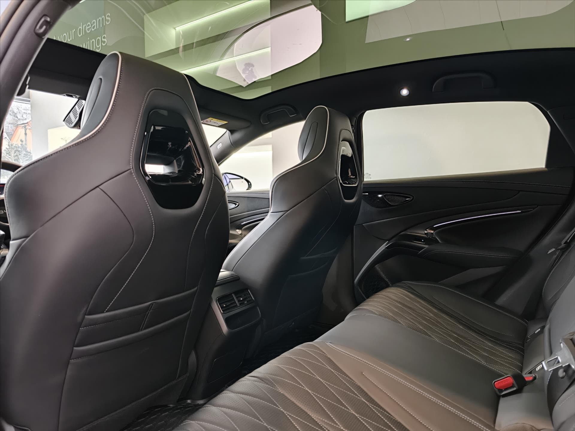 BYD SEAL - 10