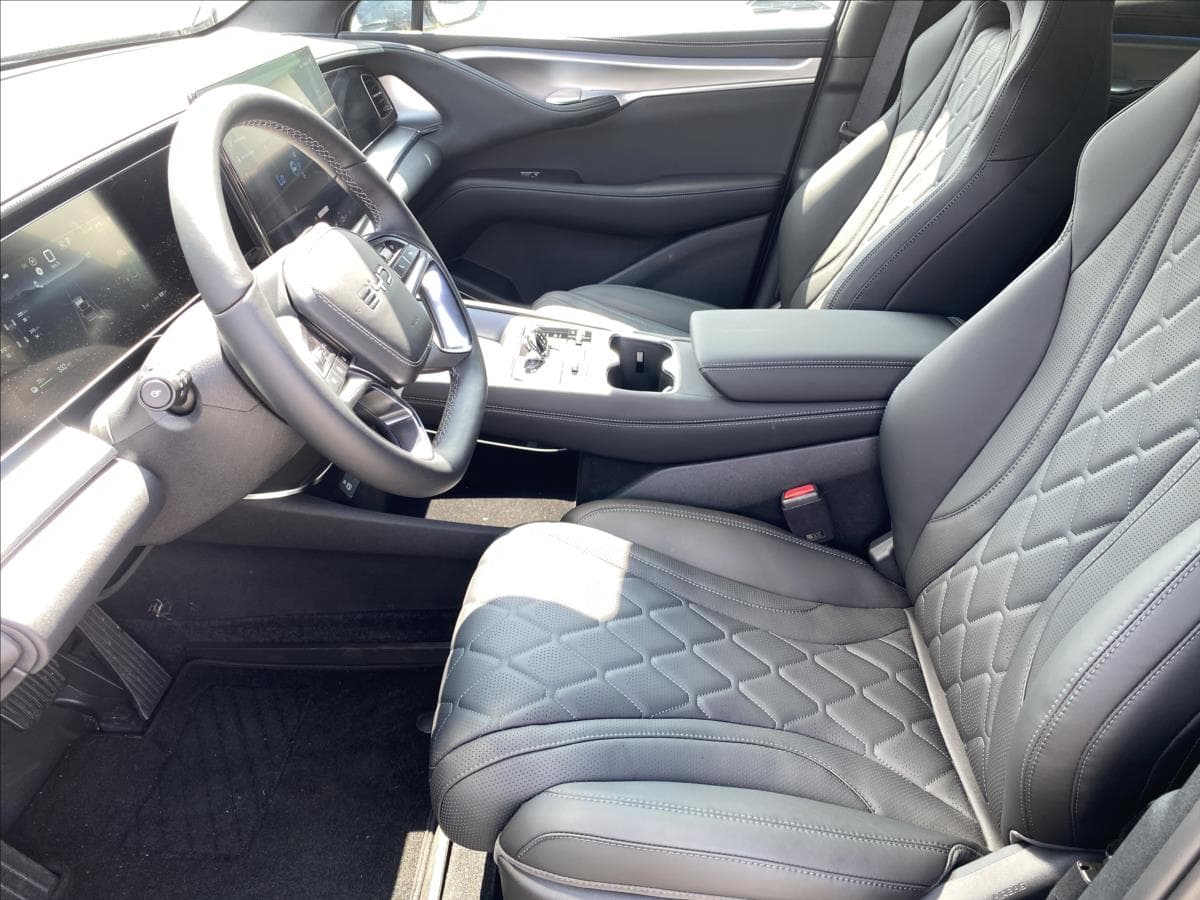 BYD SEALION - 8