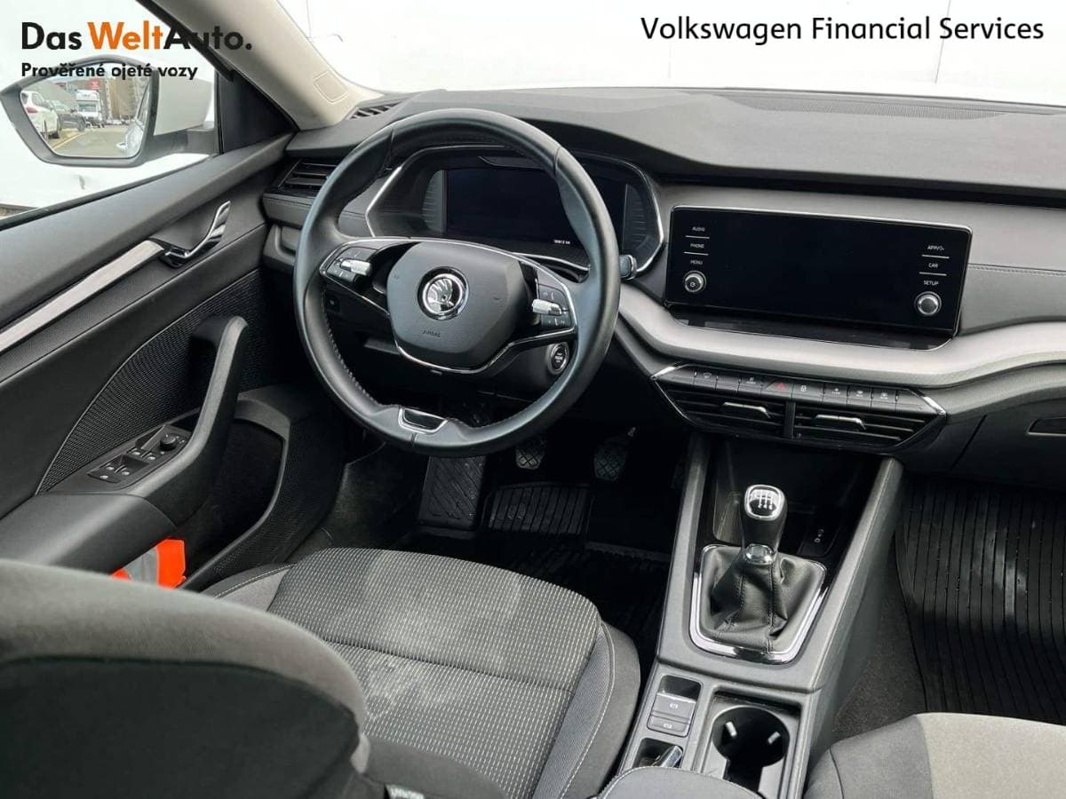 Škoda OCTAVIA - 5