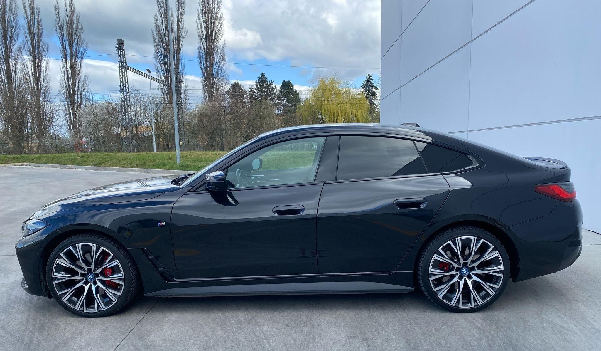BMW i4 - 3