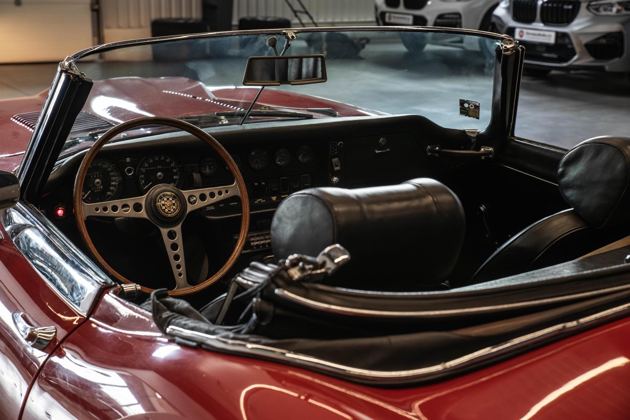 1969 Jaguar E-TYPE - 11
