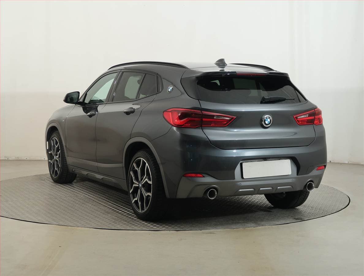BMW X2 - 4