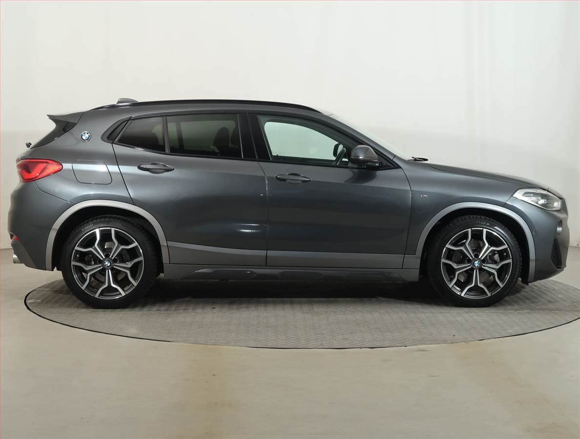 BMW X2 - 6