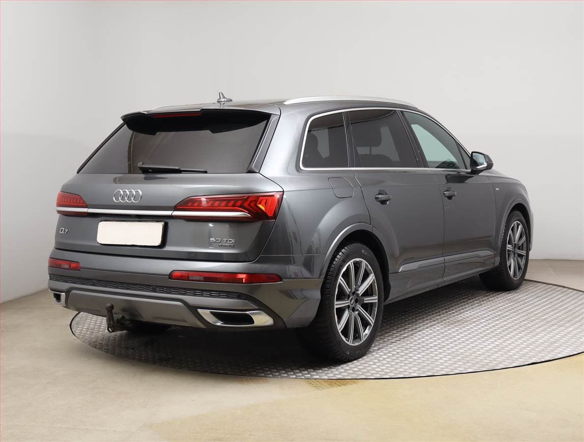 Audi Q7 - 5
