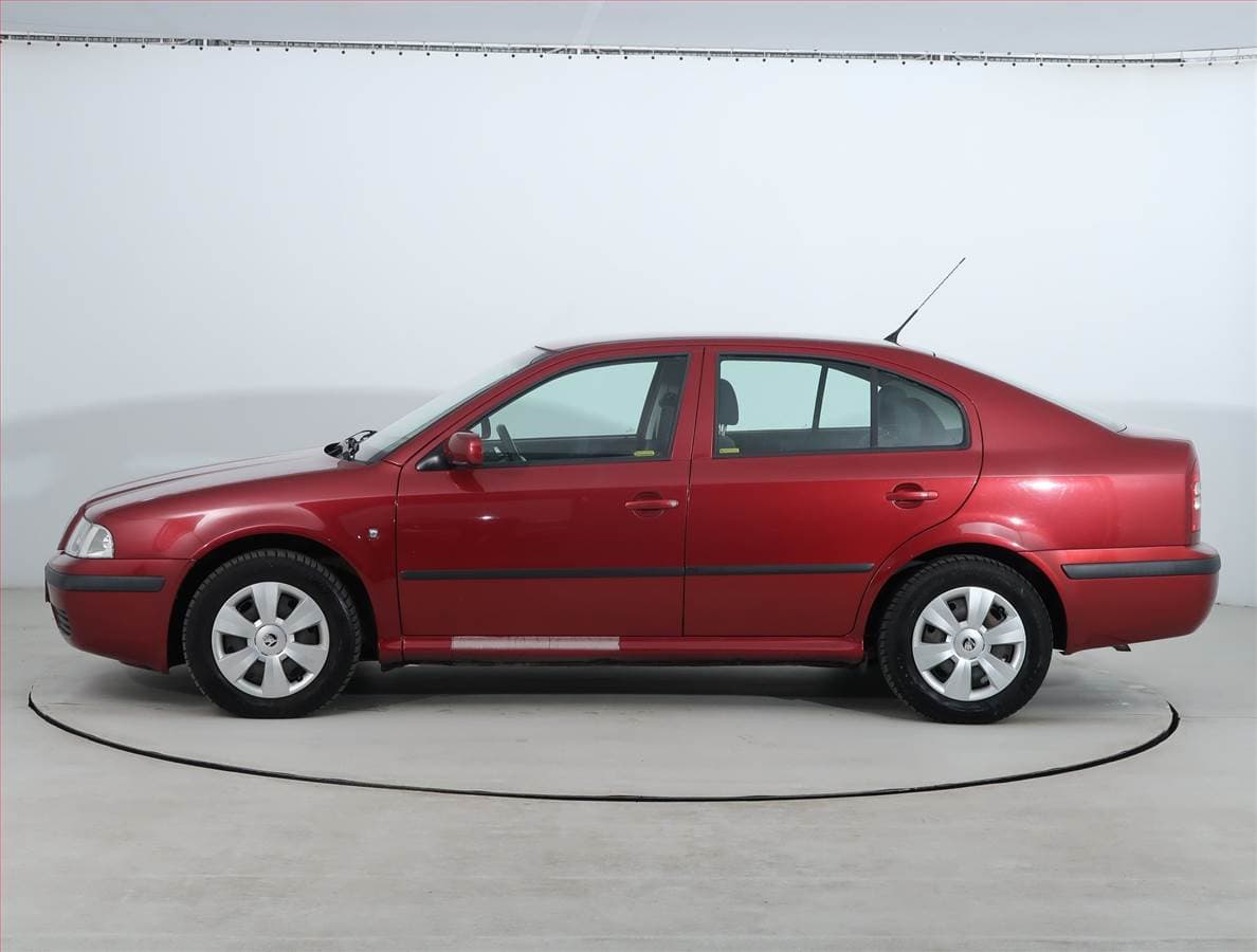 Škoda OCTAVIA - 3