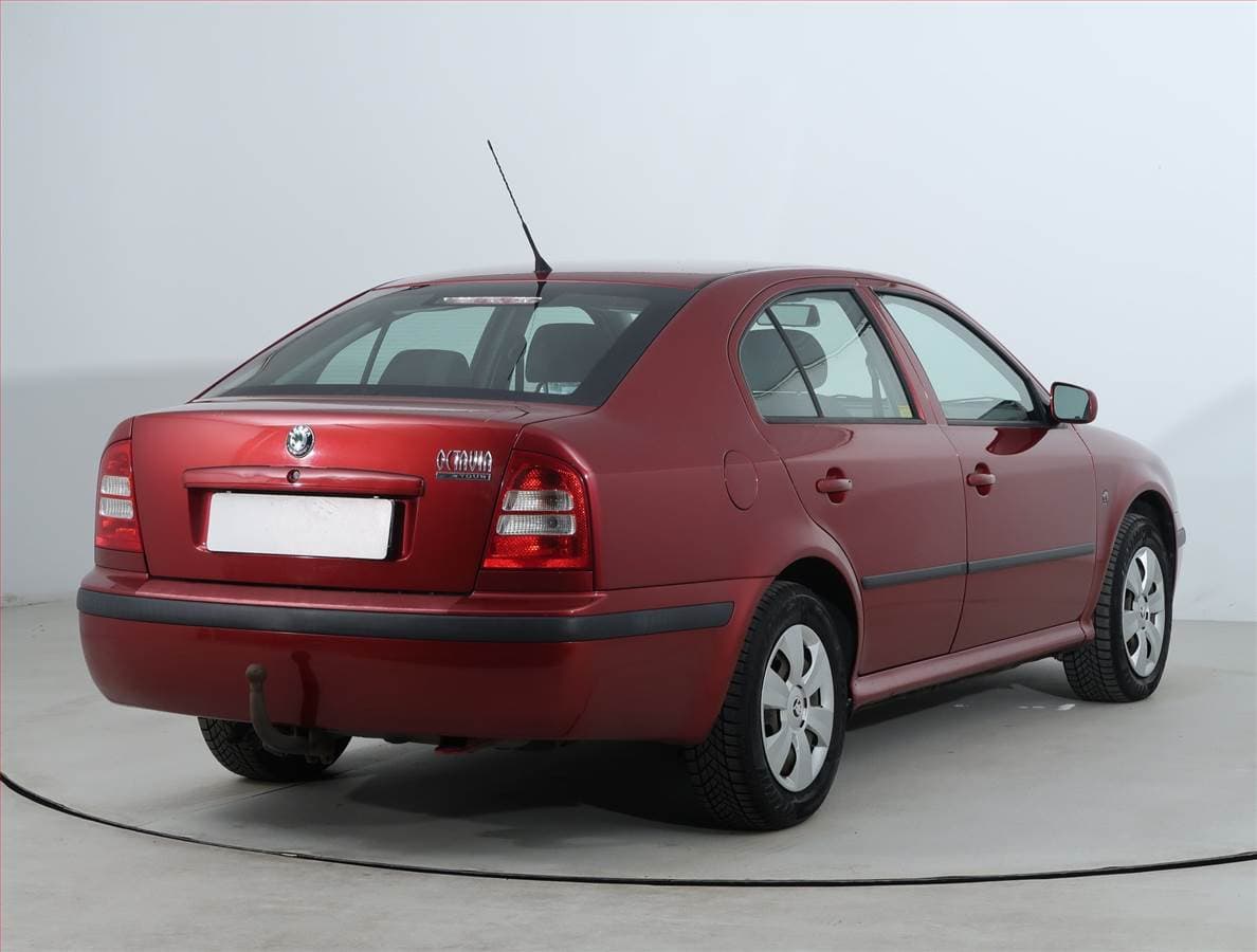Škoda OCTAVIA - 5