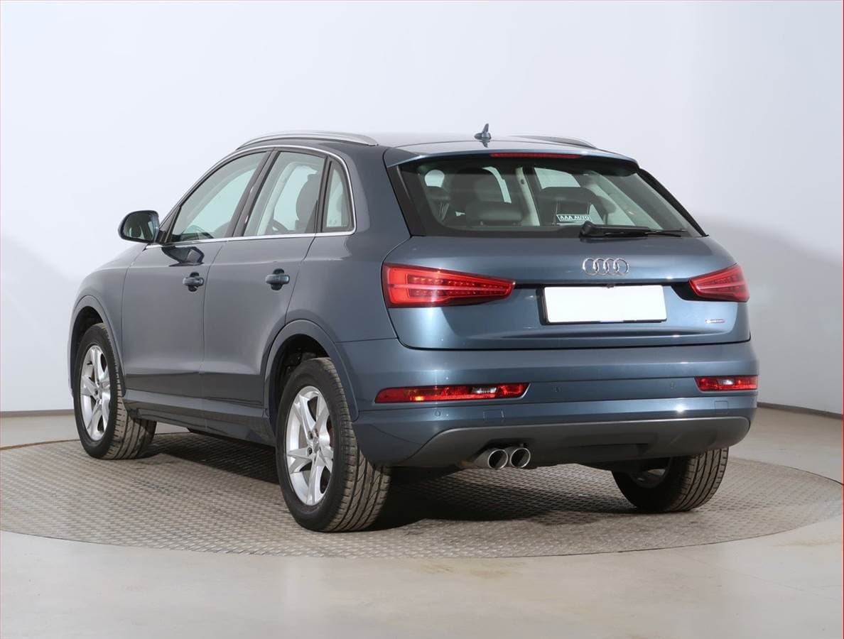 Audi Q3 - 4