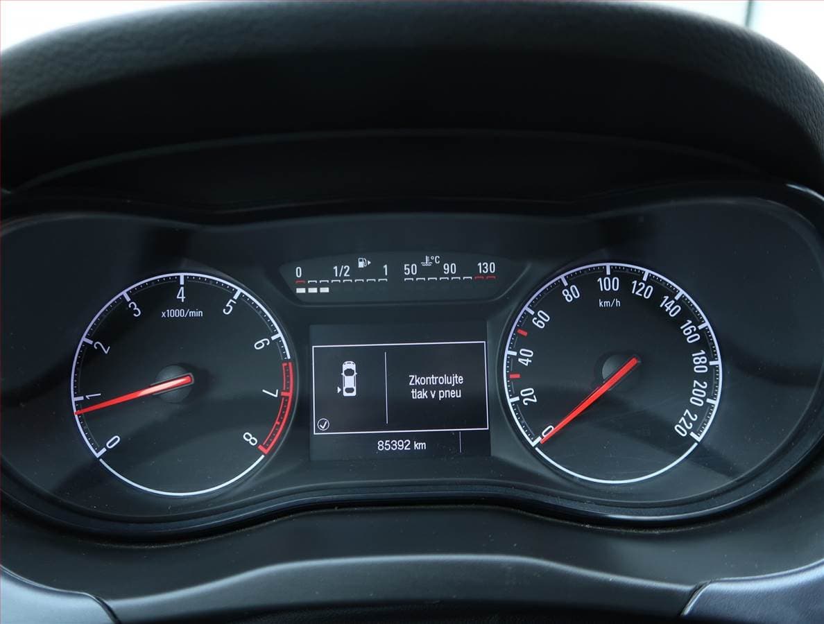 Opel CORSA - 11