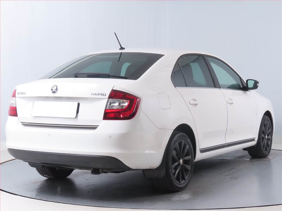 Škoda RAPID - 5