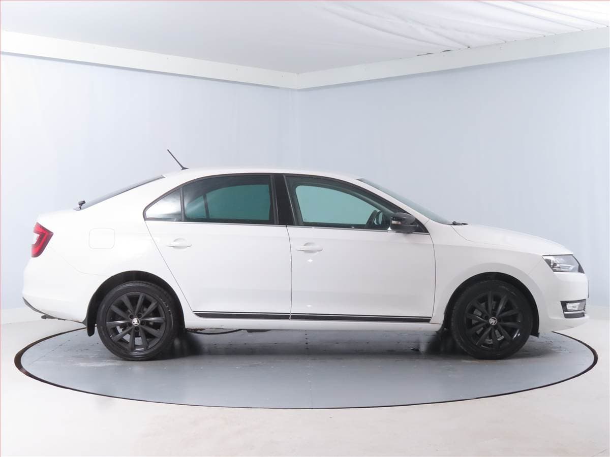 Škoda RAPID - 6