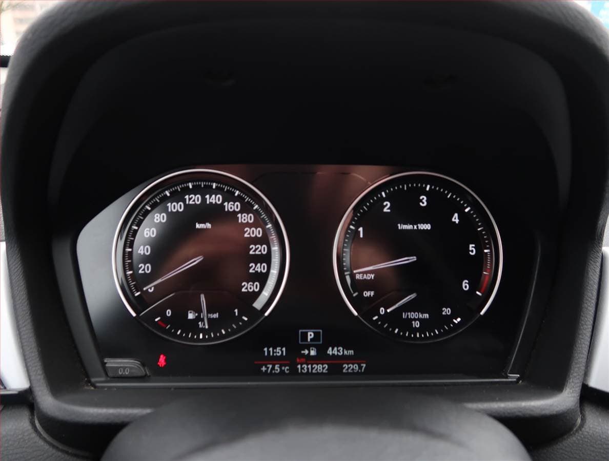 BMW X1 - 11