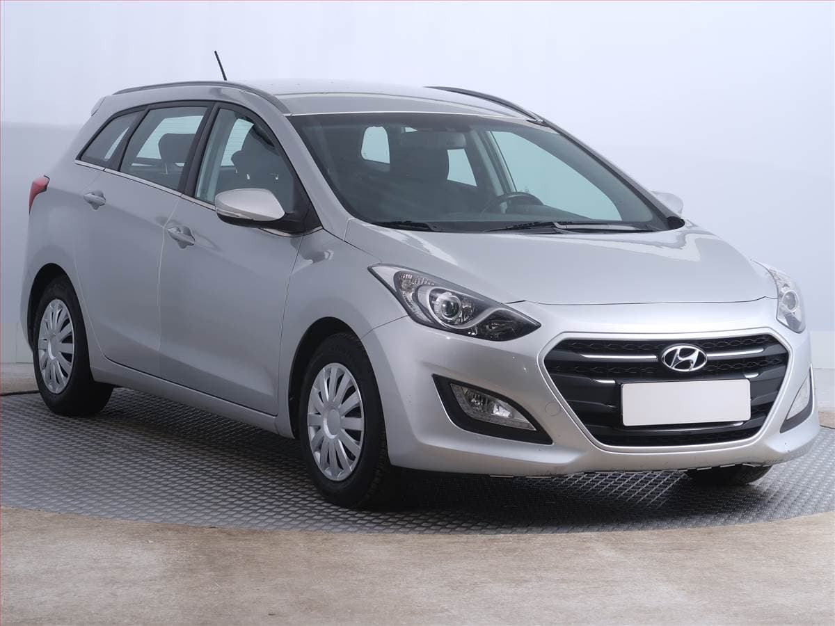 Hyundai i30 1.6 CRDi, Tempomat